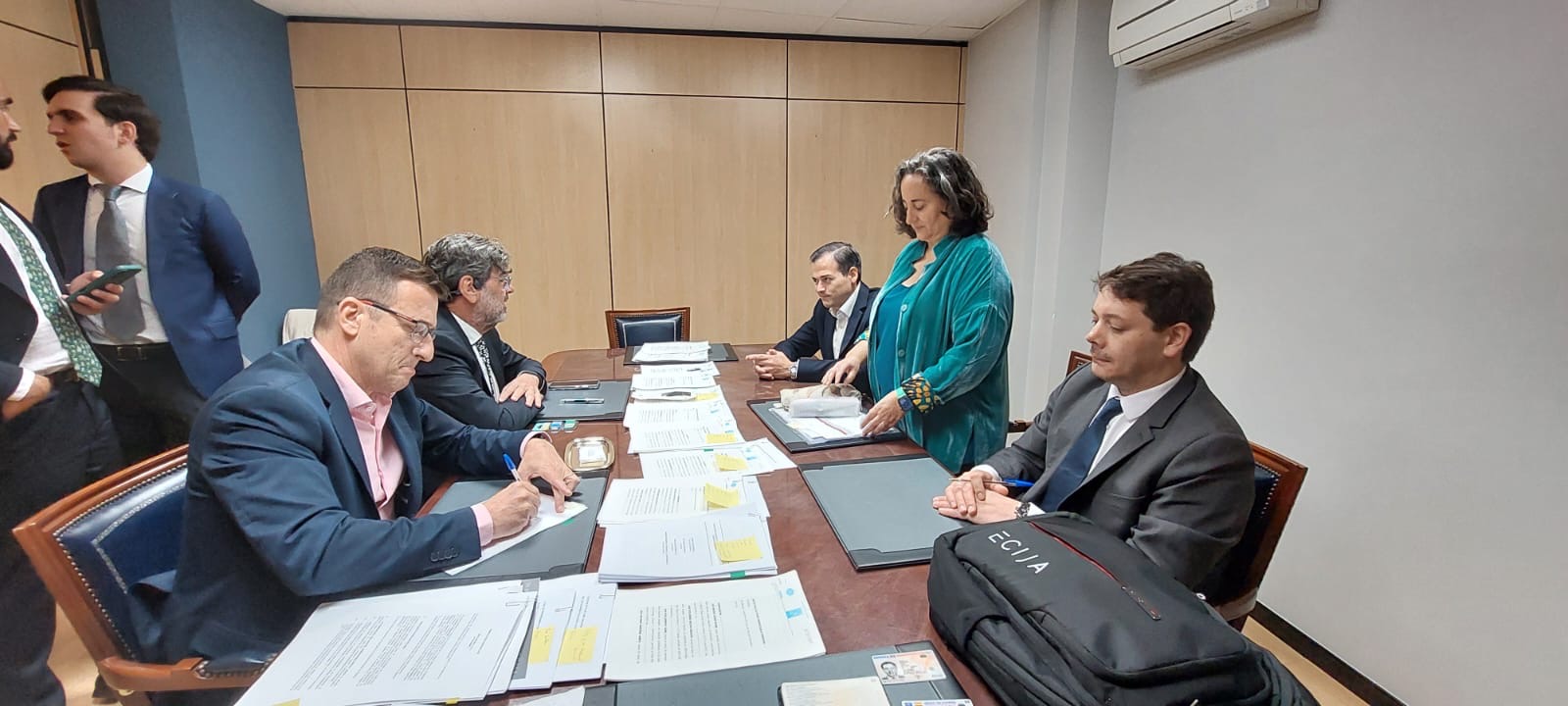 Puerto Seco de Antequera, S.L. and GROUPE IDEC INTERNATIONAL are pleased to have supported Dunas Capital and Grupo DIA in the signing of a strategic operation for the development of a 120,000 sqm plot at Puerto Seco de Antequera